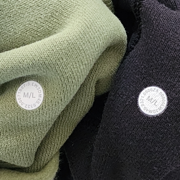 ❤️SOLD❤️ Lululemon Scuba Half Zip Crop Hoodie Lot of 2! - Picture 4 of 7